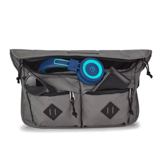 JanSport Larimer Crossbody Bag 5 JanSport Larimer Crossbody Bag - Image 5